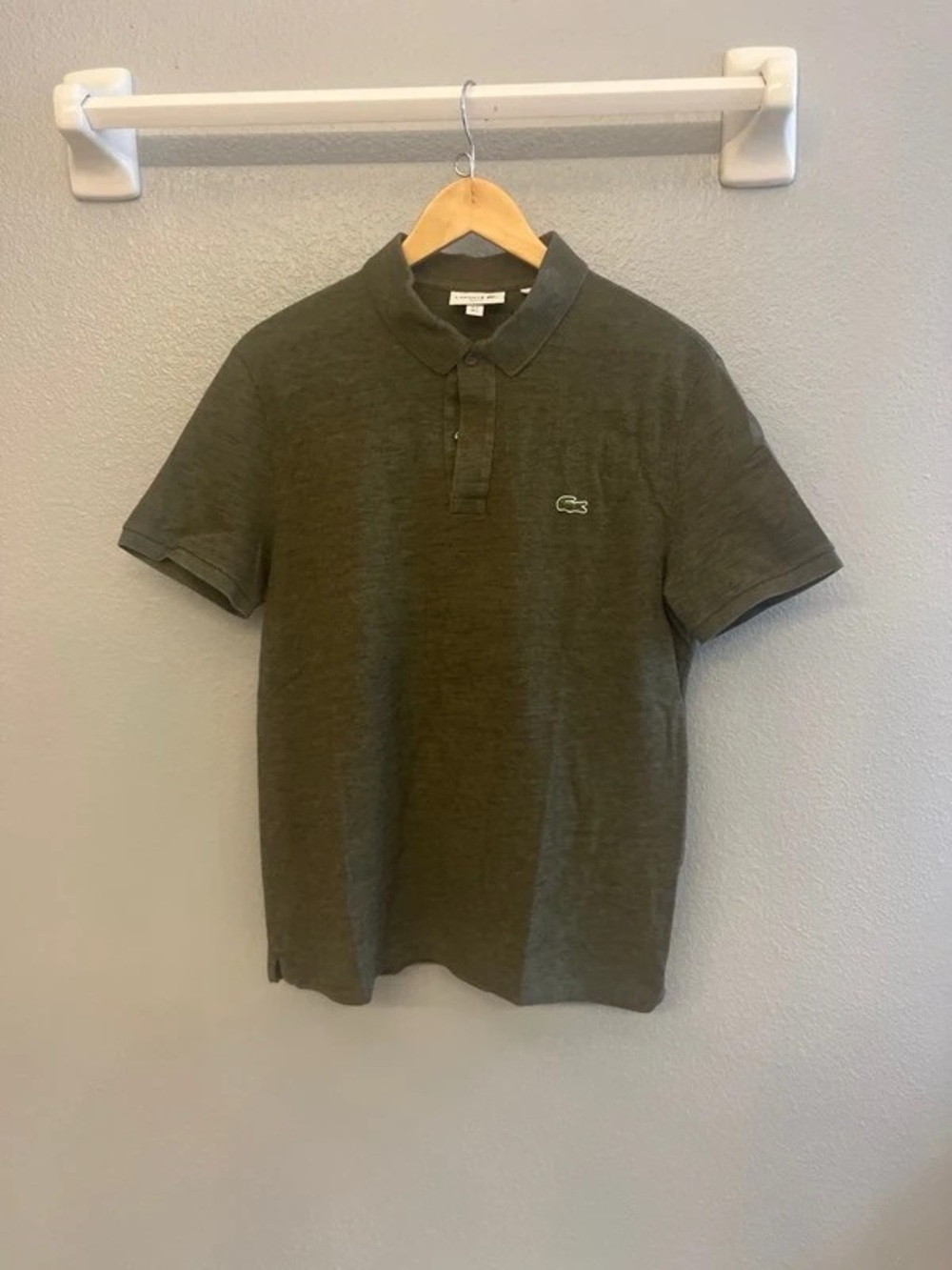 Lacoste Men's Olive Polo with Embroidered Crocodile